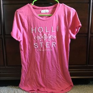 Hollister tee